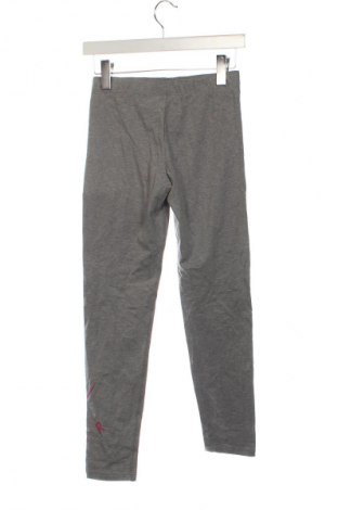 Detské legíny  Nike, Veľkosť 12-13y/ 158-164 cm, Farba Sivá, Cena  18,95 €