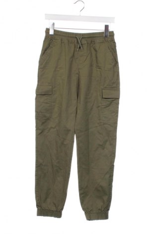 Pantaloni pentru copii LC Waikiki, Mărime 12-13y/ 158-164 cm, Culoare Verde, Preț 38,99 Lei