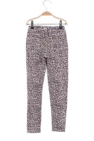 Pantaloni pentru copii LC Waikiki, Mărime 6-7y/ 122-128 cm, Culoare Multicolor, Preț 101,79 Lei