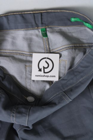 Pantaloni pentru copii United Colors Of Benetton, Mărime 13-14y/ 164-168 cm, Culoare Gri, Preț 37,49 Lei