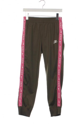 Gyerek sport nadrág Nike, Méret 11-12y / 152-158 cm, Szín Zöld, Ár 9 679 Ft