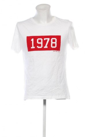 Herren T-Shirt Calvin Klein Jeans, Größe M, Farbe Weiß, Preis 23,99 €