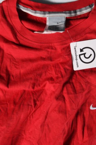 Pánské tričko  Nike, Velikost XL, Barva Červená, Cena  395,00 Kč