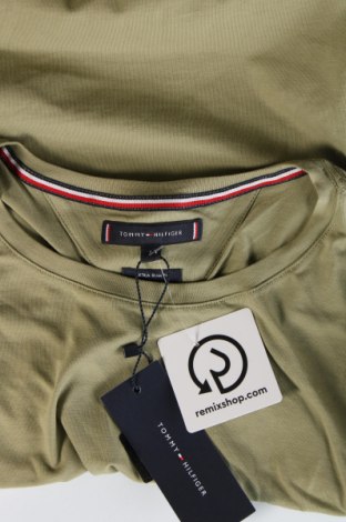 Pánské tričko  Tommy Hilfiger, Velikost L, Barva Zelená, Cena  1 309,00 Kč