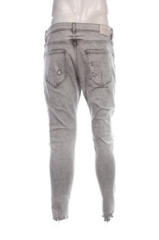 Herren Jeans Bershka, Größe L, Farbe Grau, Preis € 8,99