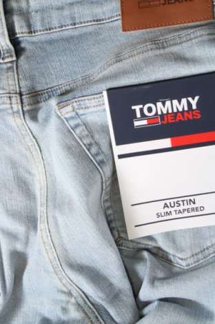 Blugi de bărbați Tommy Jeans, Mărime L, Culoare Albastru, Preț 389,99 Lei