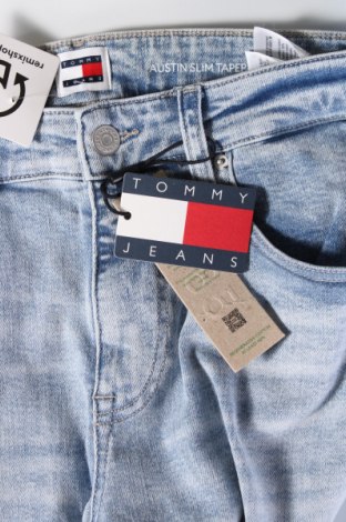 Męskie jeansy Tommy Jeans, Rozmiar M, Kolor Niebieski, Cena 582,99 zł