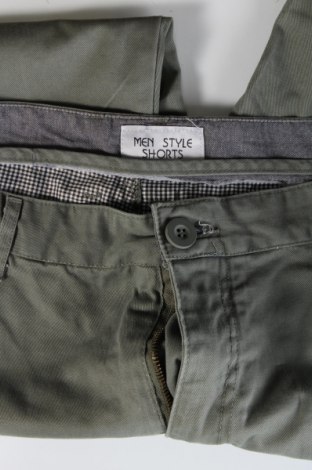 Pantaloni scurți de bărbați, Mărime L, Culoare Verde, Preț 38,99 Lei