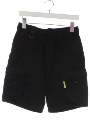 Herren Shorts Bershka, Größe S, Farbe Schwarz, Preis 17,79 €