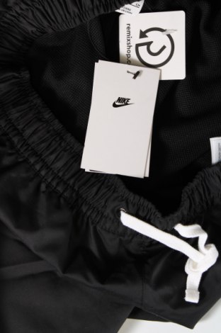 Ανδρικό κοντό παντελόνι Nike, Μέγεθος S, Χρώμα Μαύρο, Τιμή 29,99 €