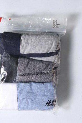 Pánský komplet  H&M, Velikost S, Barva Vícebarevné, Cena  225,00 Kč