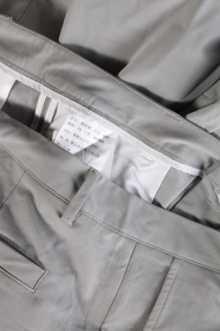 Herrenhose, Größe L, Farbe Grau, Preis € 20,29