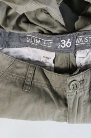 Pantaloni de bărbați, Mărime L, Culoare Verde, Preț 95,99 Lei