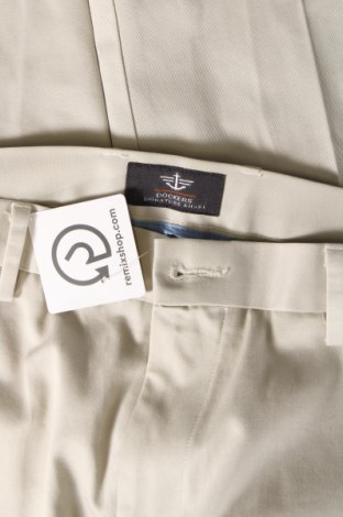 Pantaloni de bărbați Dockers, Mărime M, Culoare Ecru, Preț 63,99 Lei