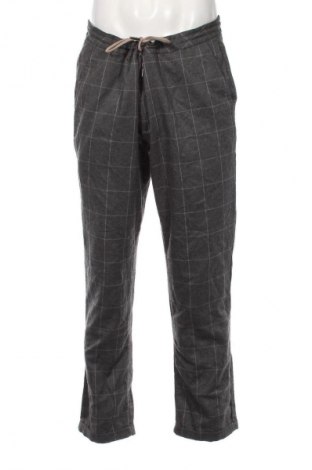 Pantaloni de bărbați Royal Class, Mărime XL, Culoare Gri, Preț 43,99 Lei