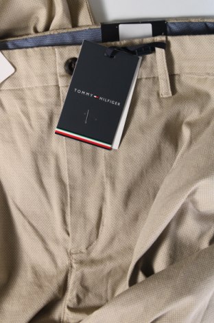 Pantaloni de bărbați Tommy Hilfiger, Mărime L, Culoare Bej, Preț 462,99 Lei