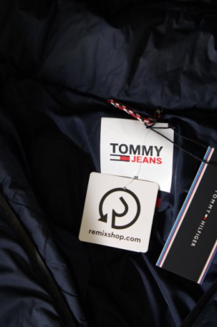 Geacă de bărbati Tommy Jeans, Mărime M, Culoare Albastru, Preț 1.365,99 Lei