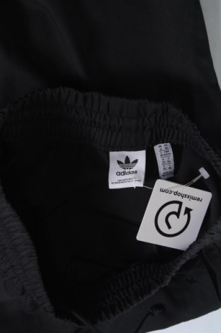 Пола Adidas, Размер XS, Цвят Черен, Цена 22,99 лв.