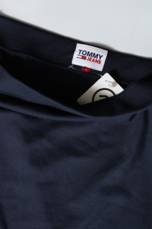 Пола Tommy Jeans, Размер M, Цвят Син, Цена 24,99 лв.