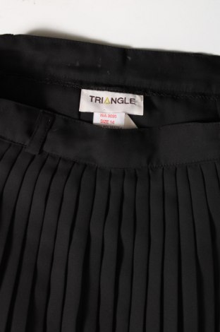 Fustă Triangle, Mărime S, Culoare Negru, Preț 63,99 Lei