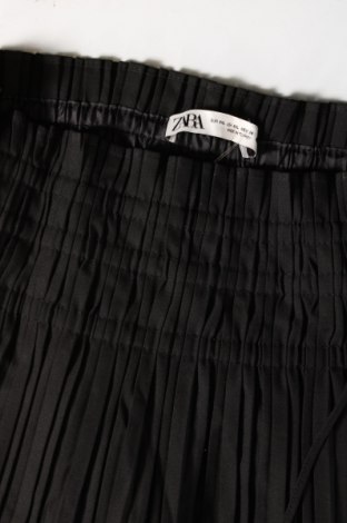 Fustă Zara, Mărime XXL, Culoare Negru, Preț 46,99 Lei