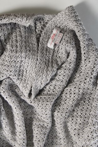 Poncho S.Oliver, Größe M, Farbe Grau, Preis € 15,99