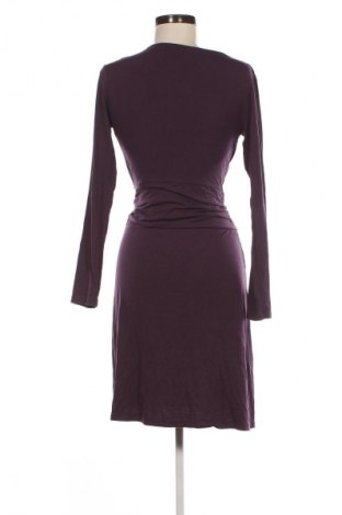 Kleid, Größe M, Farbe Lila, Preis 27,67 €