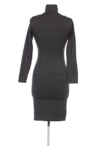 Kleid, Größe S, Farbe Grau, Preis 8,49 €