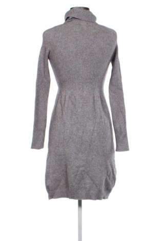 Kleid, Größe S, Farbe Grau, Preis 8,49 €