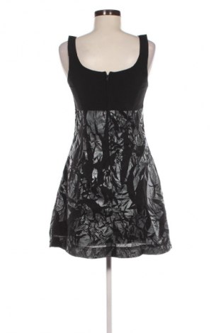 Kleid, Größe M, Farbe Schwarz, Preis € 8,18