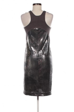 Kleid, Größe M, Farbe Silber, Preis 8,99 €