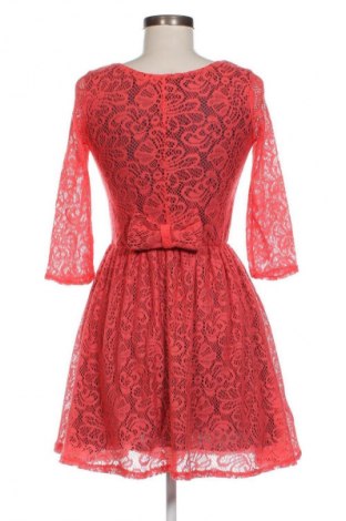 Kleid Adrom, Größe M, Farbe Rosa, Preis 8,49 €