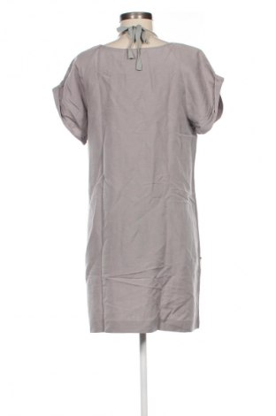 Kleid Armani Exchange, Größe M, Farbe Grau, Preis € 59,49