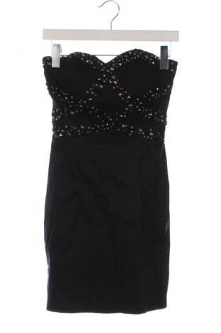 Kleid Ax Paris, Größe S, Farbe Schwarz, Preis 15,49 €