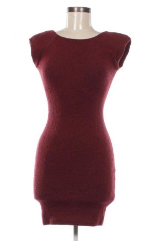 Kleid Ax Paris, Größe L, Farbe Rot, Preis 23,99 €