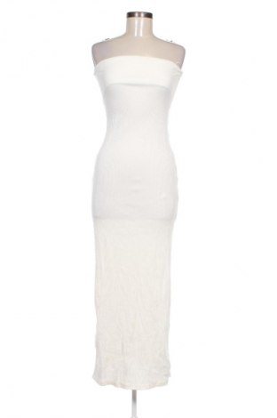 Rochie Bershka, Mărime M, Culoare Alb, Preț 48,99 Lei