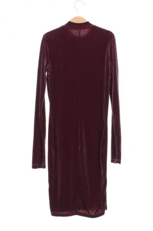 Kleid Bershka, Größe XS, Farbe Lila, Preis € 8,99