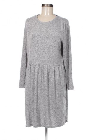 Kleid C&A, Größe L, Farbe Grau, Preis 7,49 €