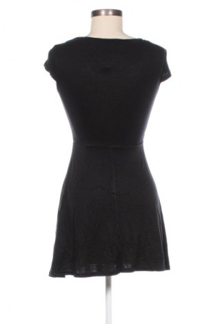 Kleid Club L, Größe M, Farbe Schwarz, Preis 37,49 €