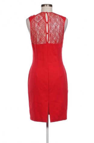 Kleid Cream, Größe M, Farbe Rot, Preis 29,99 €