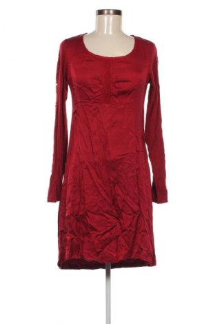 Kleid Cream, Größe S, Farbe Rot, Preis 22,99 €