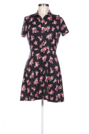 Kleid Cropp, Größe M, Farbe Mehrfarbig, Preis 16,49 €