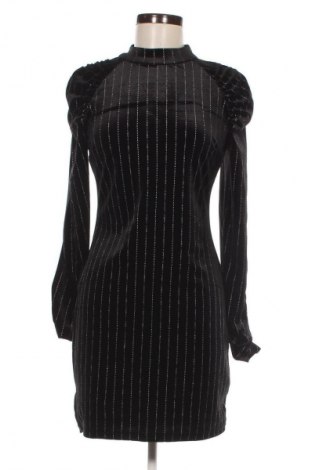 Rochie Cropp, Mărime M, Culoare Negru, Preț 100,86 Lei