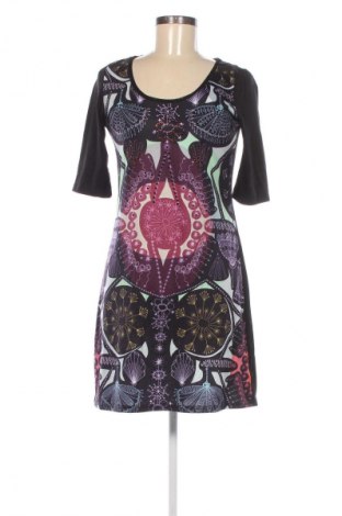 Kleid Custo Barcelona, Größe S, Farbe Mehrfarbig, Preis 106,99 €