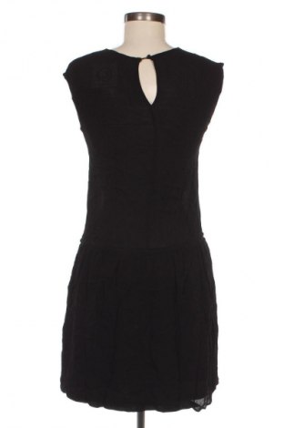 Kleid Deby Debo, Größe S, Farbe Schwarz, Preis 21,99 €