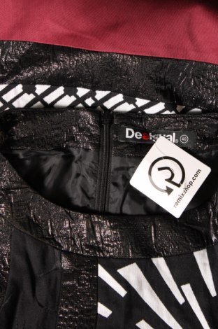 Šaty  Desigual, Velikost M, Barva Vícebarevné, Cena  659,00 Kč