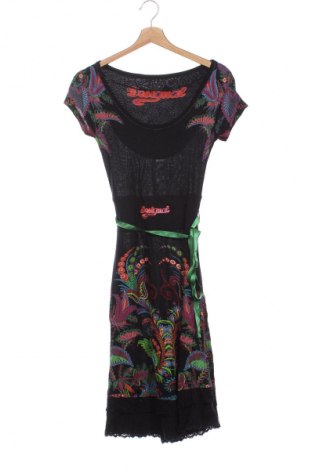 Šaty  Desigual, Velikost XS, Barva Vícebarevné, Cena  659,00 Kč