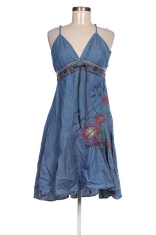 Kleid Desigual, Größe S, Farbe Blau, Preis 28,99 €