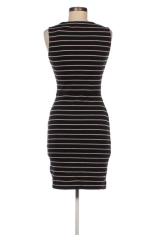 Kleid Edc By Esprit, Größe XS, Farbe Schwarz, Preis 16,99 €