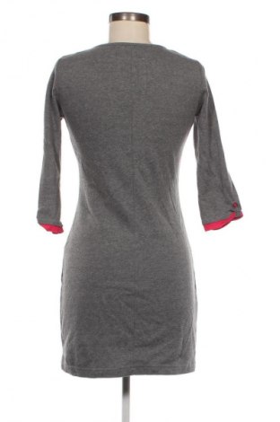 Kleid Edc By Esprit, Größe S, Farbe Grau, Preis 33,79 €